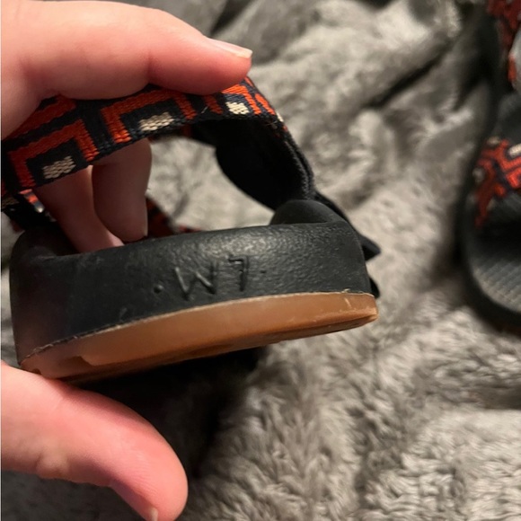 Chacos - Picture 3 of 4